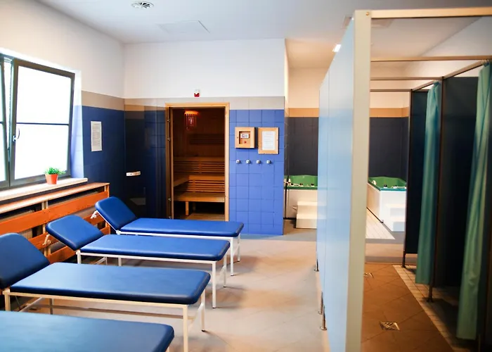 Hostal Gdanska Szkola Szermierki *